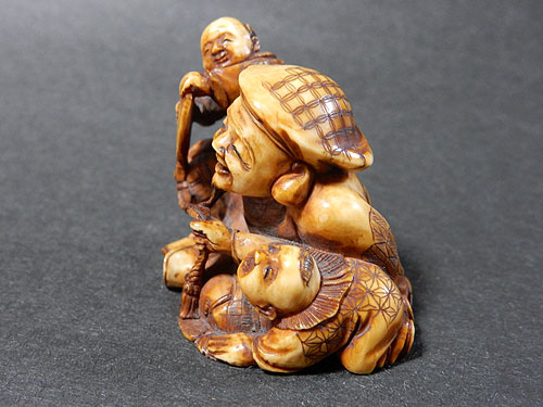 根付 人物 ＜在銘＞ 販売 | 【骨董品買取】日本全国対応・老舗骨董店の