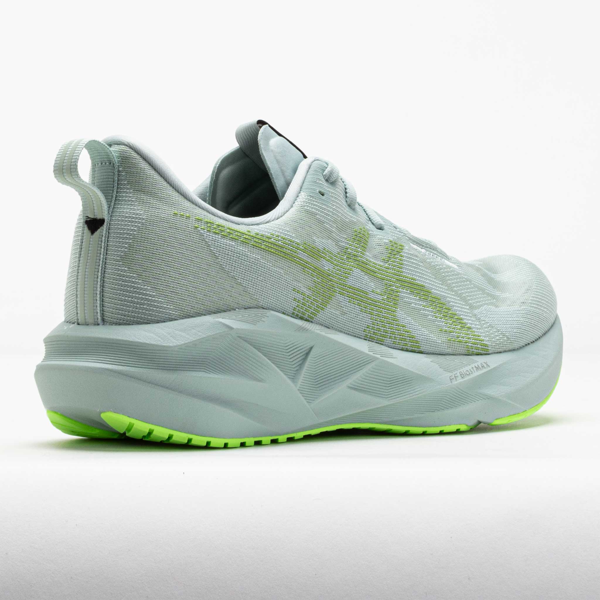 ASICS Novablast 5 Men's Cold Moss/Light Orange – Holabird Sports