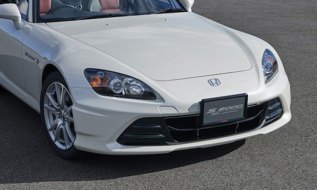 ホンダアクセス、S2000の発売20周年を記念した純正アクセサリーを発売