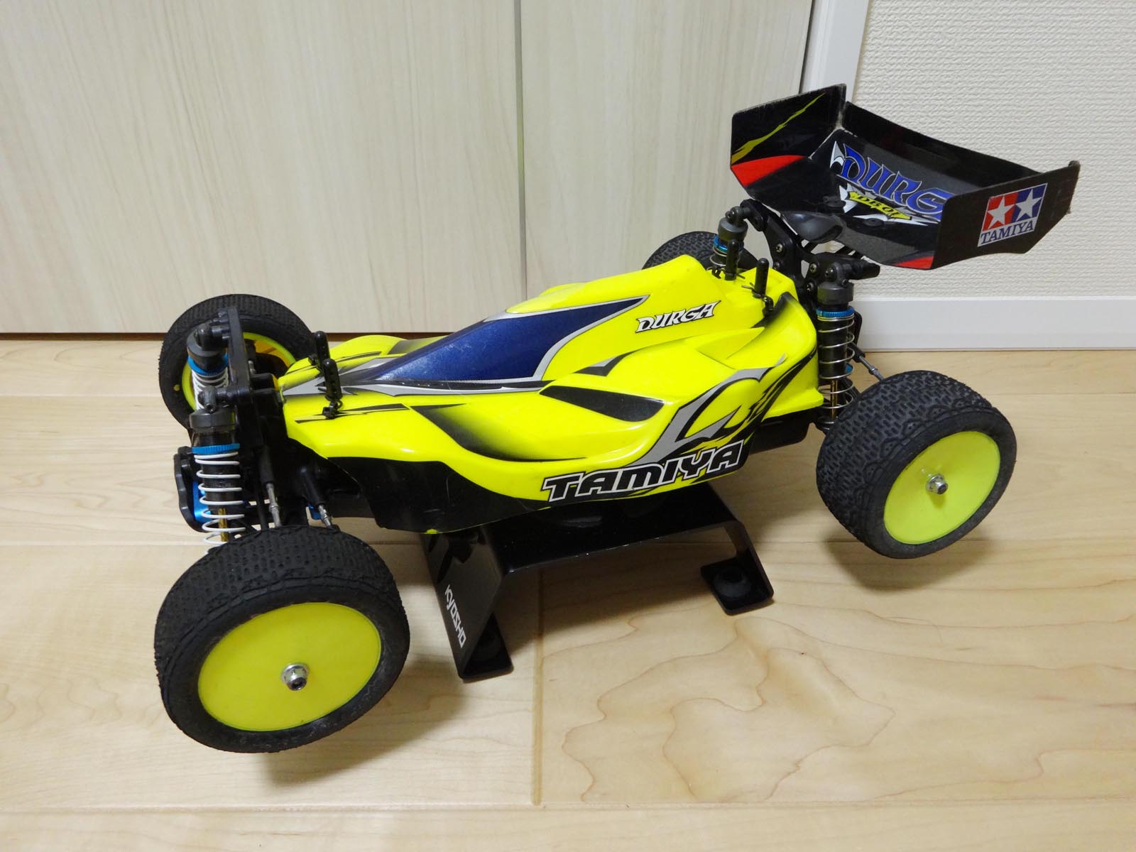 DB 01 ドゥルガ タミヤ新品塗装済ボディ 緑系 DB 01 ドゥルガ タミヤ