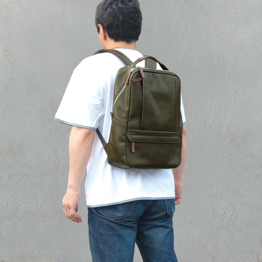 日本製／豊岡製／国産／牛革／レザー／リュック／革リュック／蒸れ軽減