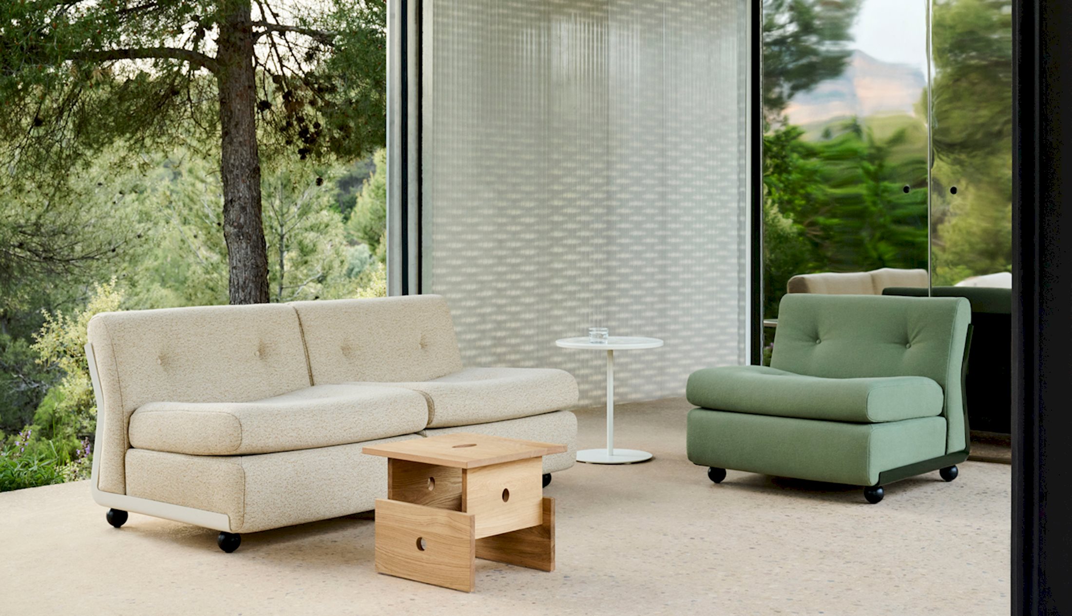 Amanta Sofa by Mario Bellini