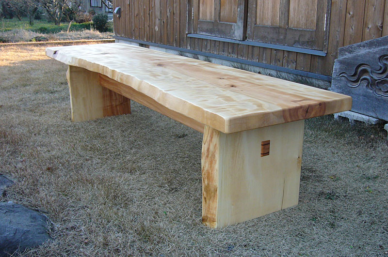 栃（トチ） 無垢一枚板 板脚ベンチ：ダイニングテーブルや手作り家具の