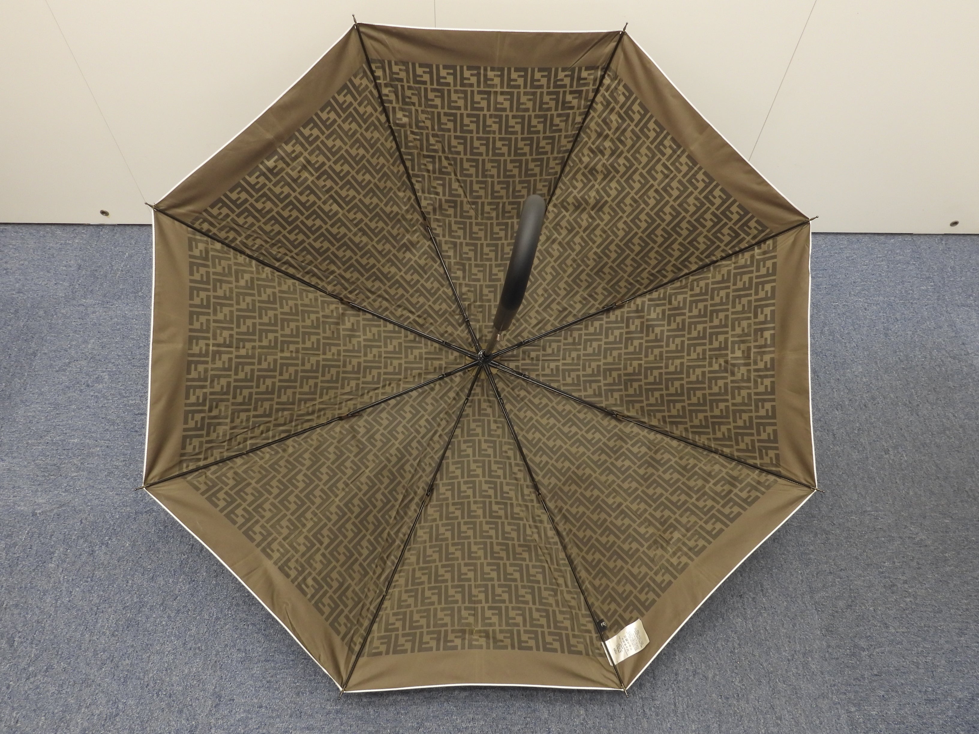 フェンディ 傘 FF 緑黒白 アンブレラ大 雨傘 パラソル 美品@ 8