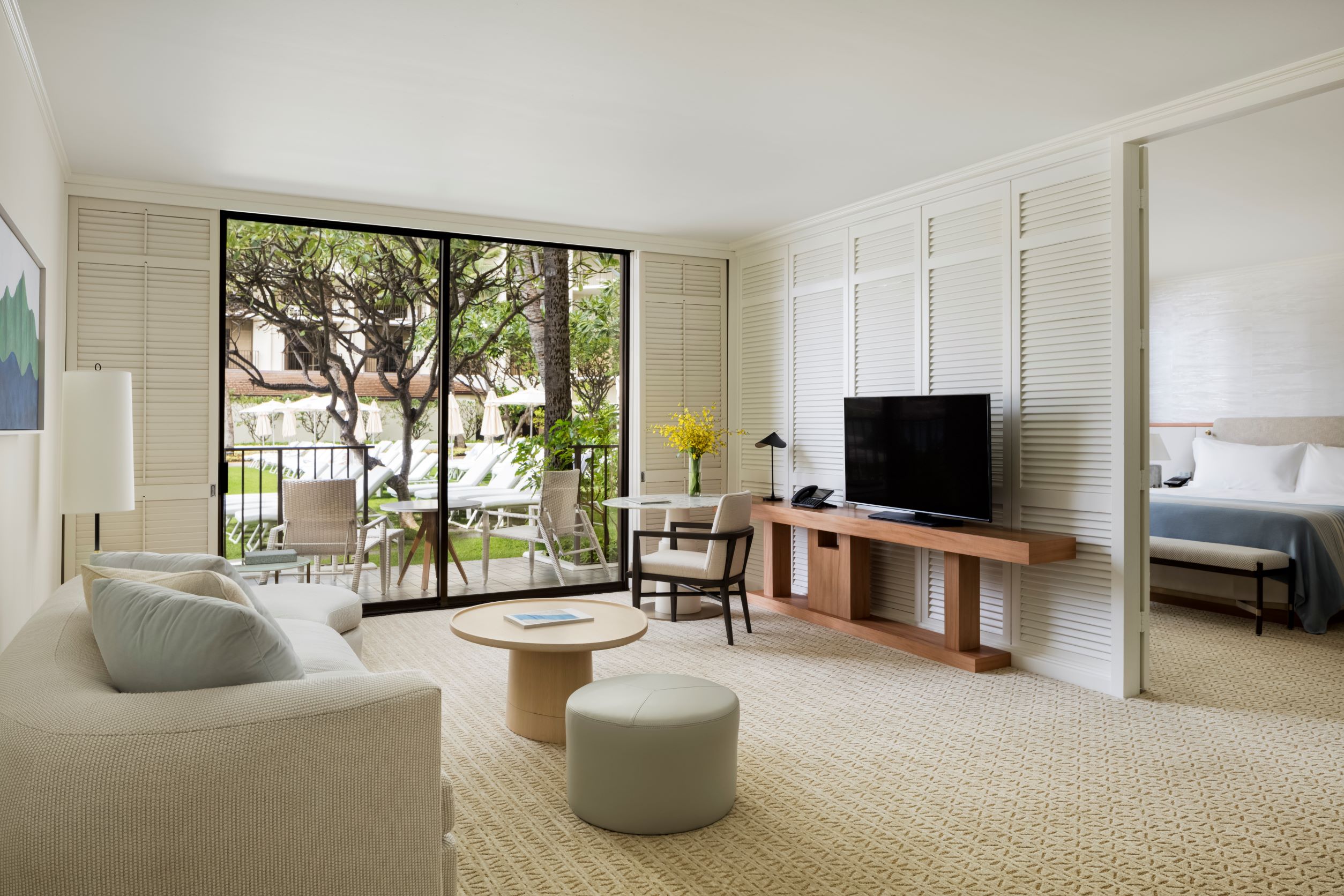 プールサイド スイートのご案内｜ハレクラニ ホテル【公式】