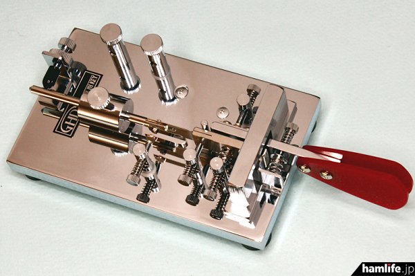 小型バグキー「GN206S」の快適性を改善＞GHDキー、ツマミを1枚から2枚