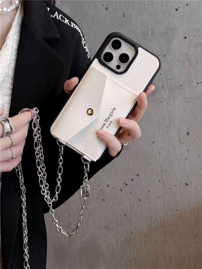 マルジェラ アイ フォン17/17pro ケース チェーン iphone16pro ケース