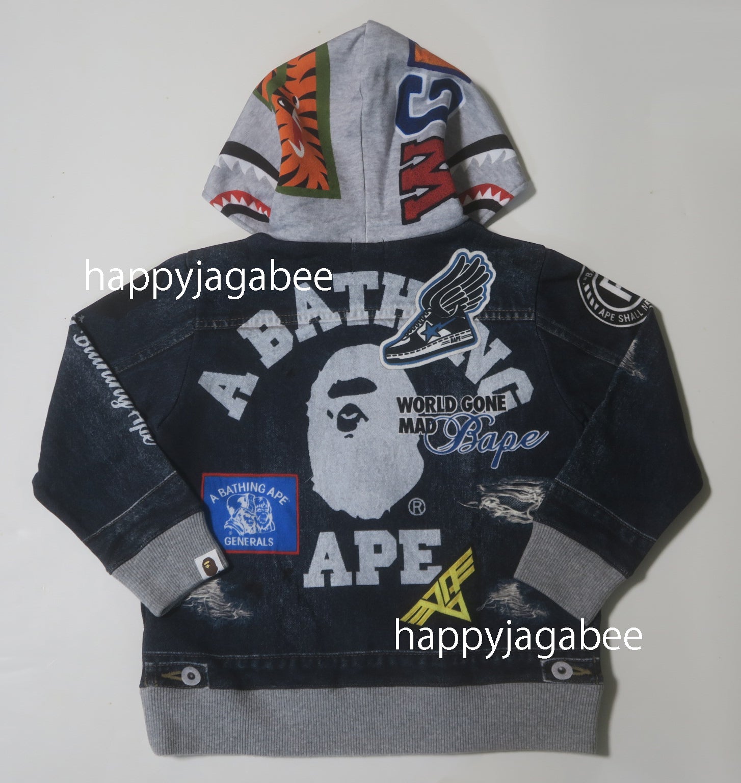 A BATHING APE BAPE KIDS SHARK BAPE EMBLEM DENIM JACKET PRINT ZIP