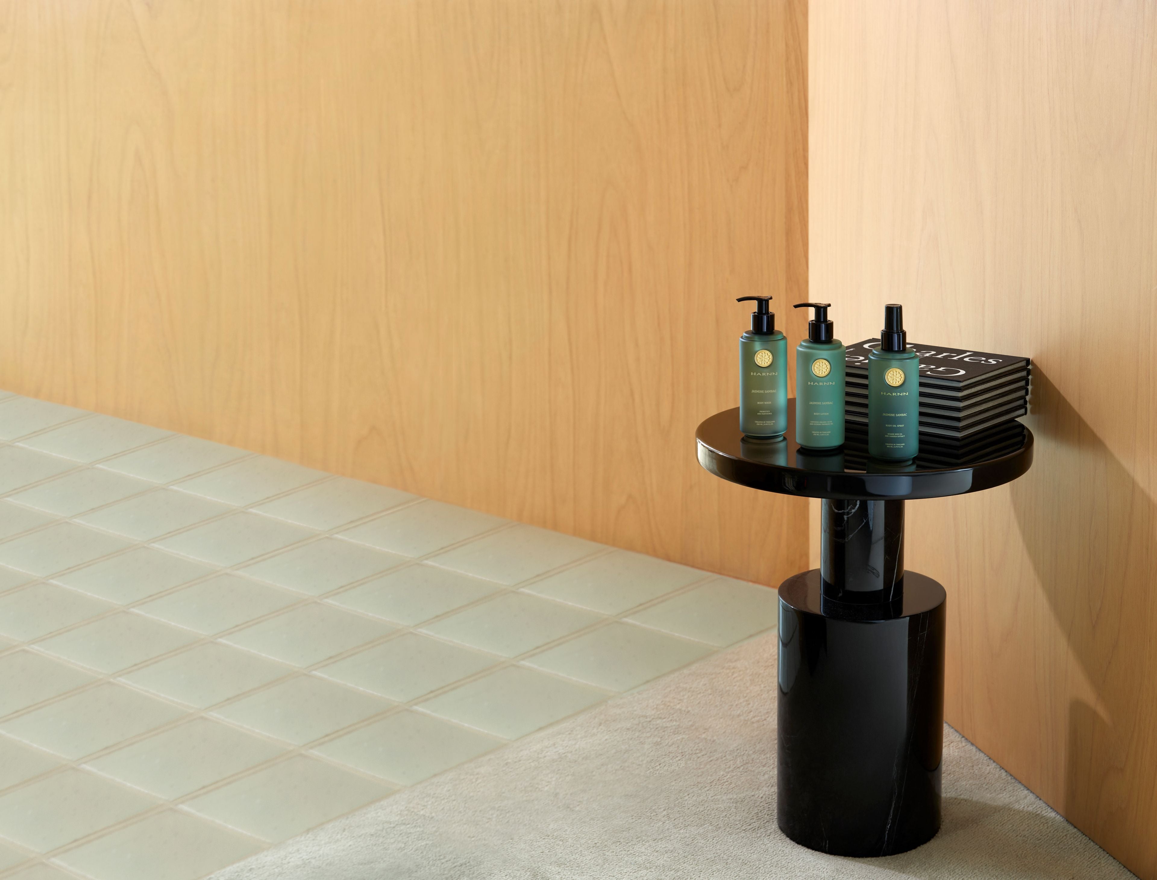 ジャスミン サンバック ボディオイルスプレー260ml – HARNN（ハーン