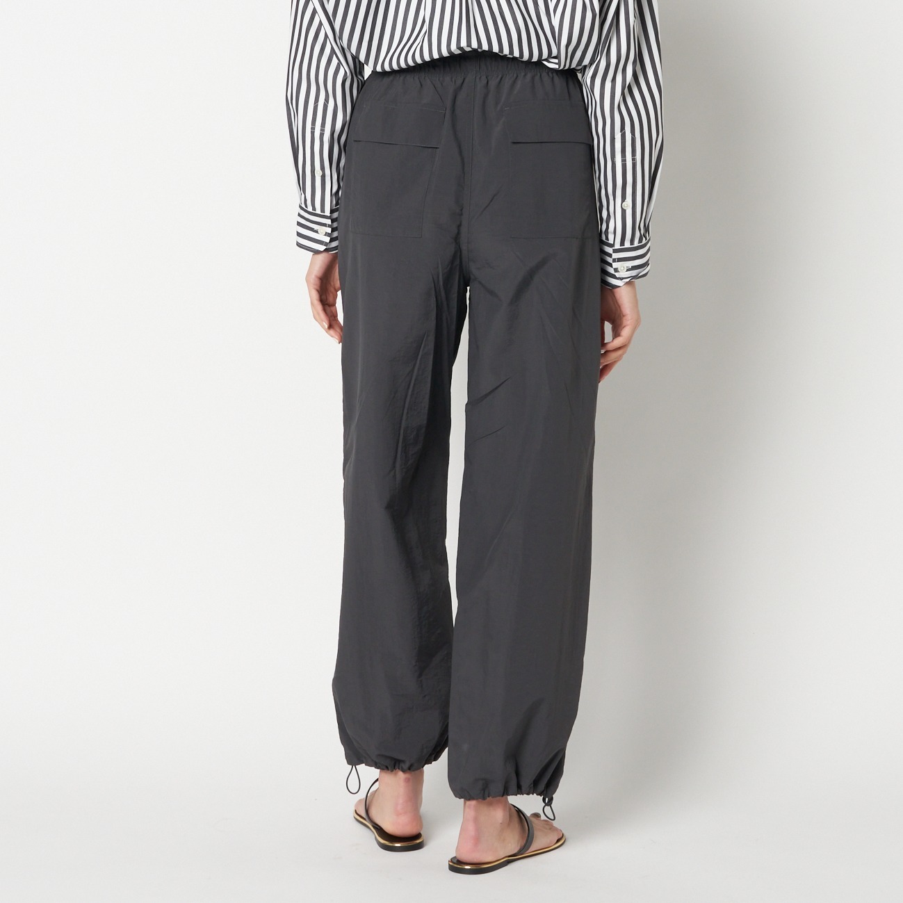 PARACHUTE PANTS｜HELIOPOLE｜HÉLIOPÔLE（エリオポール）公式