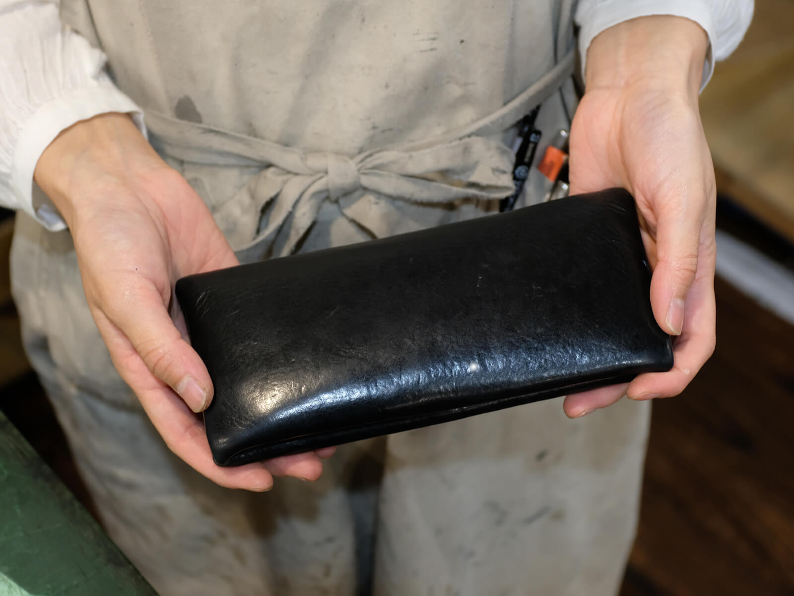 Organ作り手：田中愛用「長財布」｜革鞄・革小物のHERZ公式通販