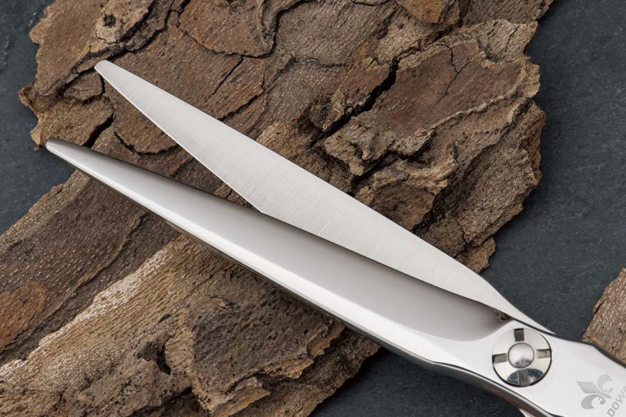 DOWA GJ-S オフセットハンドル コバルト 剣刃シザー｜美容ハサミなら