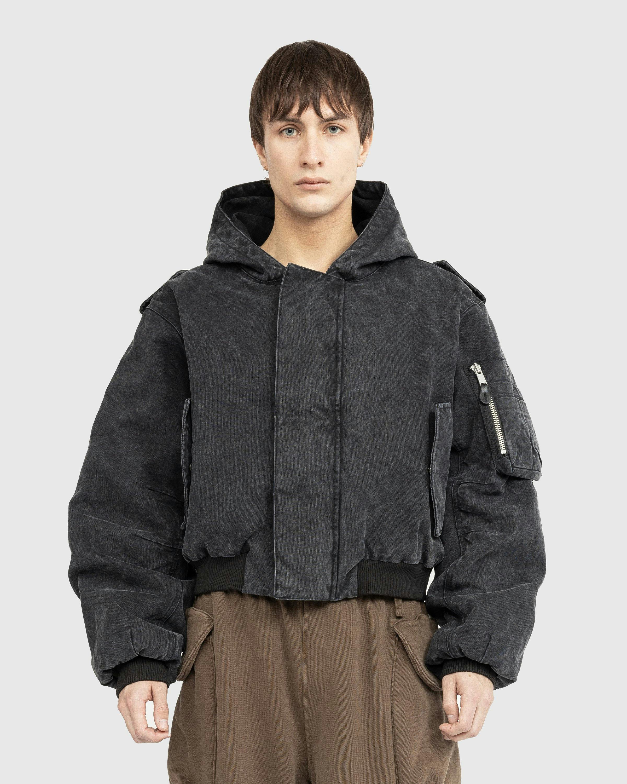 1708456544-entire-studios-w2-