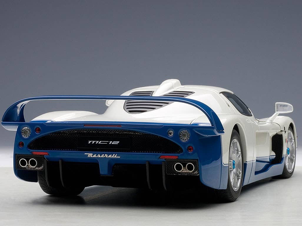 Maserati MC12 (Pearl White/ Blue) | HLJ.com