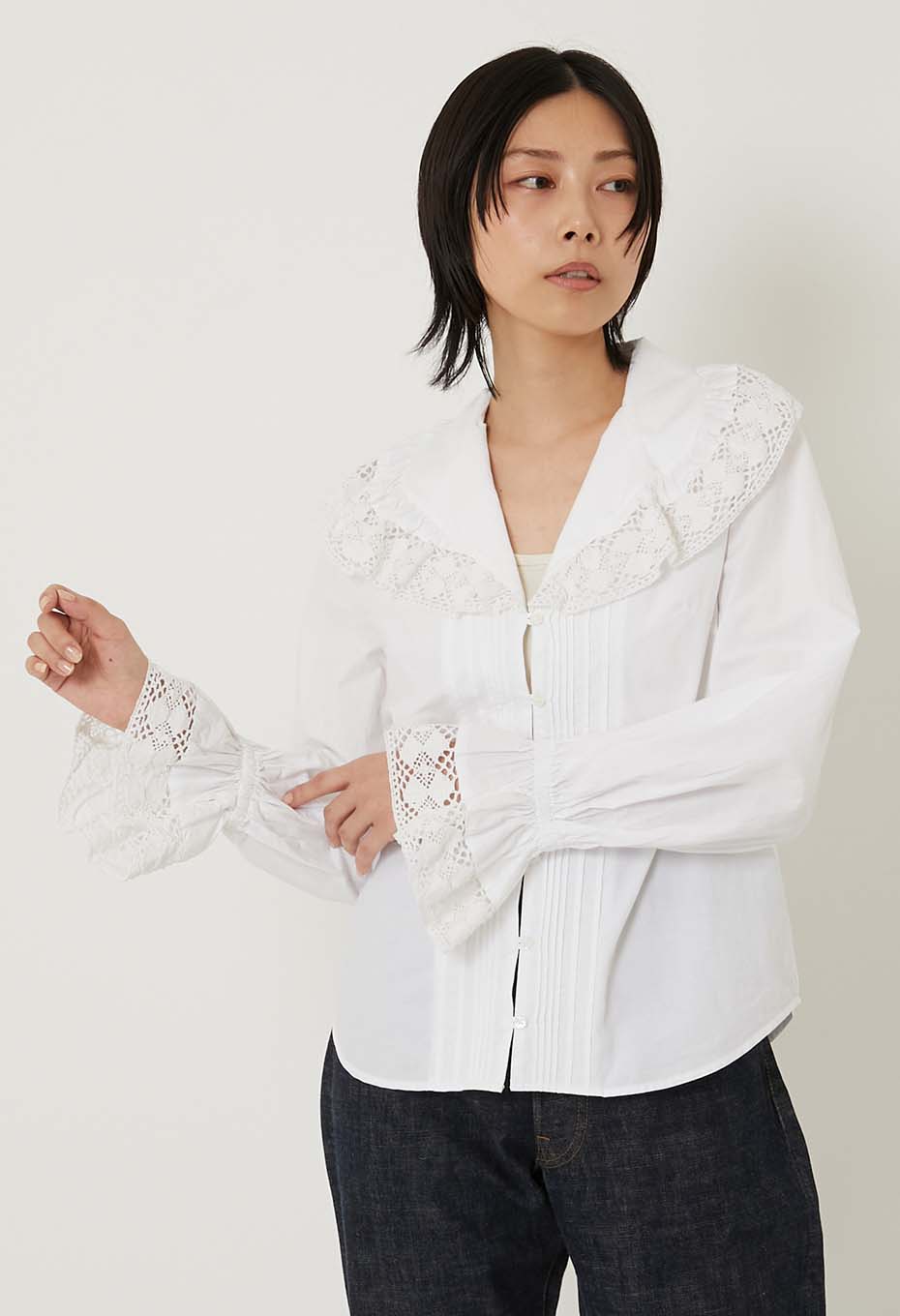 SARA MALLIKA /ボリューム レースカラー トップ | SARA MALLIKA