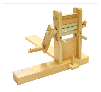 綿繰り機【-手織りの道具屋-稲垣機料】