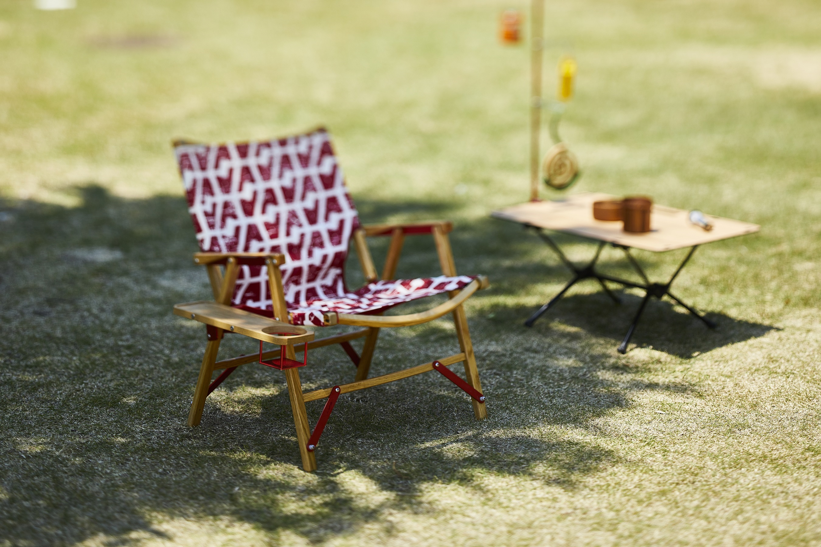 INAVANCEインアバンス ワンズテーブルブラックアルマイトカーミットチェア