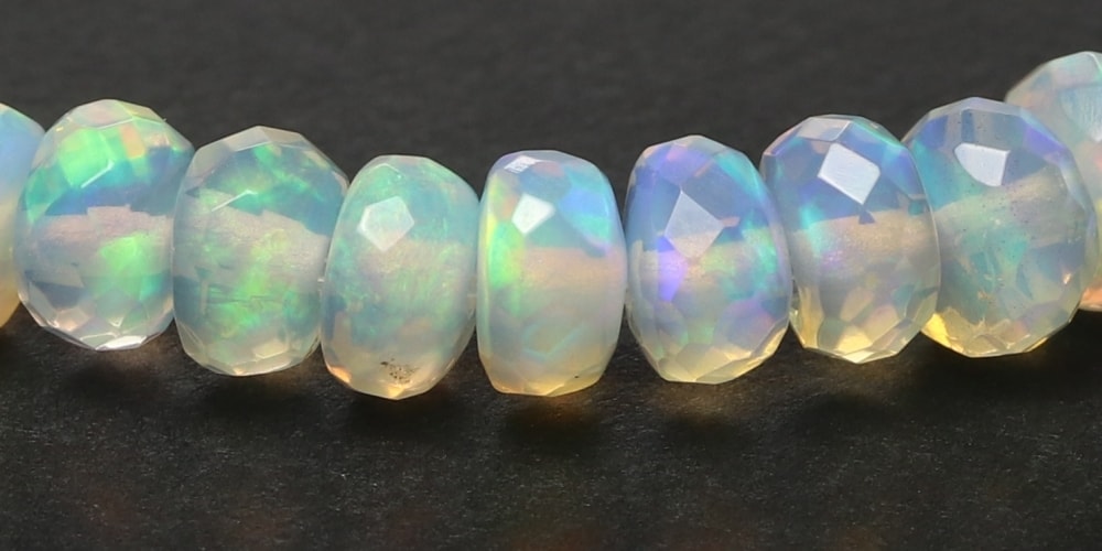 トップクォリティ]エチオピアオパールボタンカットブレスレット（約6mm