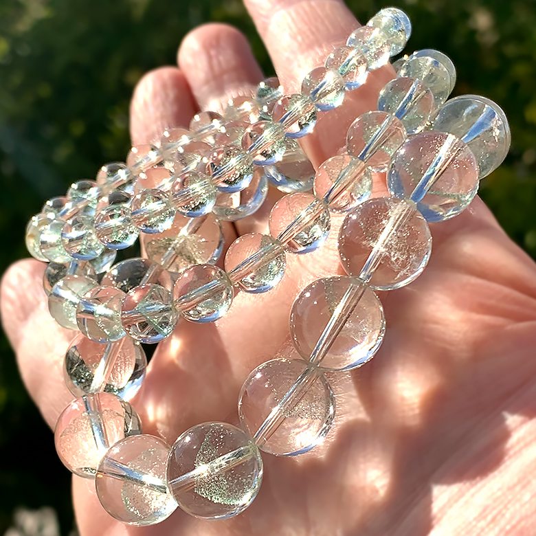 トップクォリティ]マダガスカル産グリーンファントムクォーツ