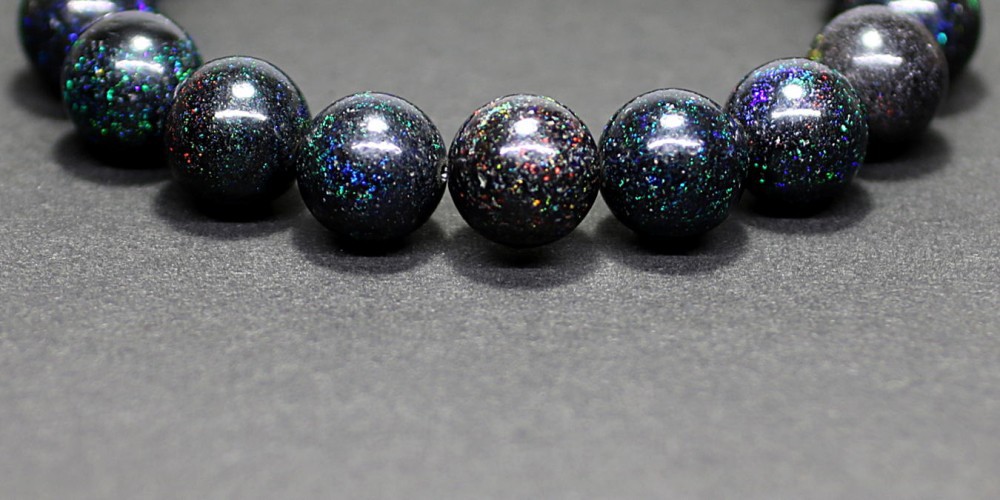 高品質++]ブラックマトリックスオパールブレスレット（約12mm玉