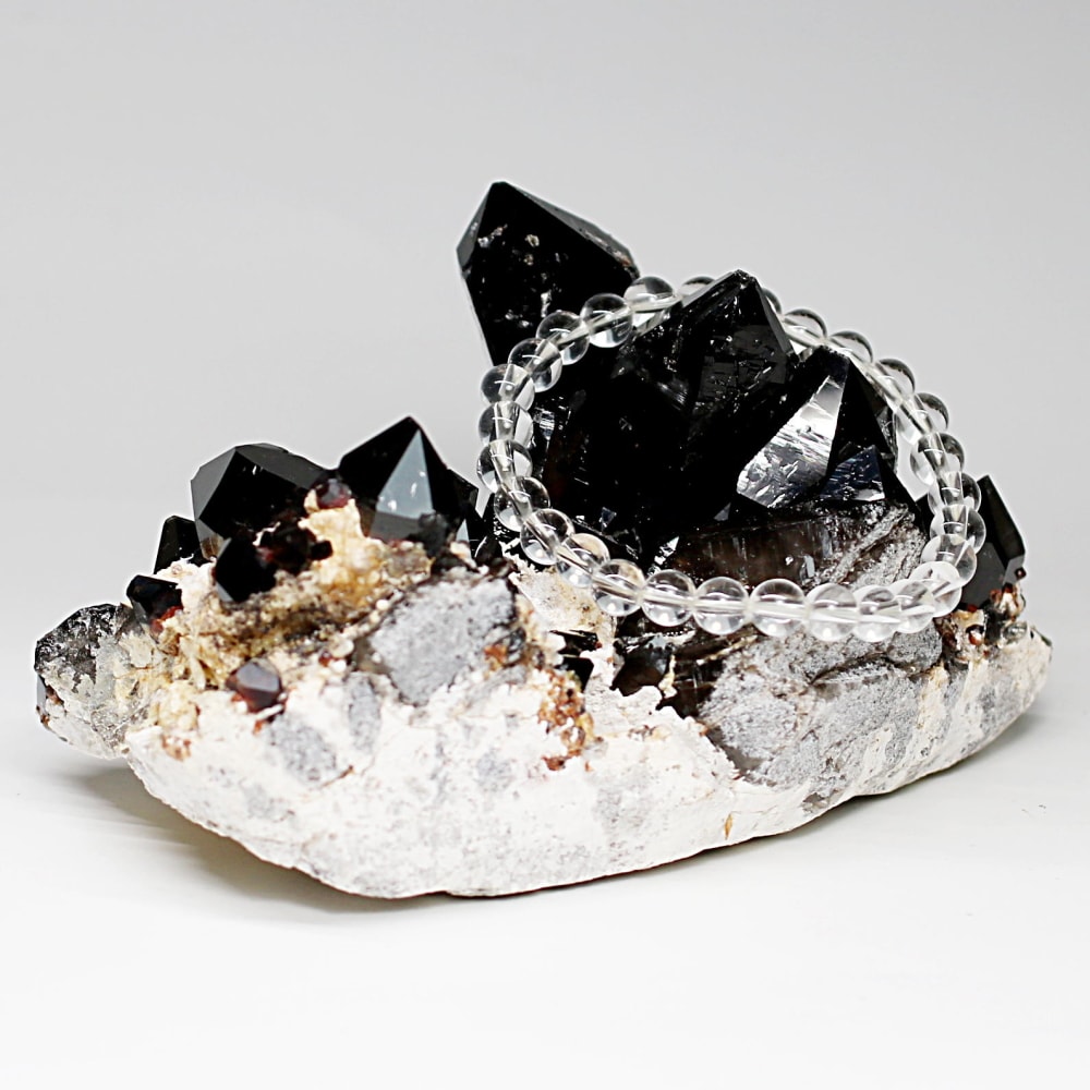 希少・山東省産]天然モリオン原石クラスター（黒水晶/ガーネット共生