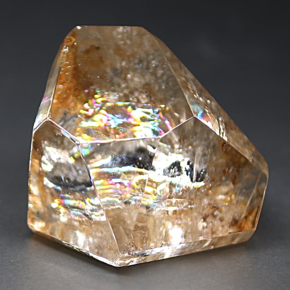 マダガスカル産]レインボー水晶フリーフォーム/アイリスクォーツ磨き