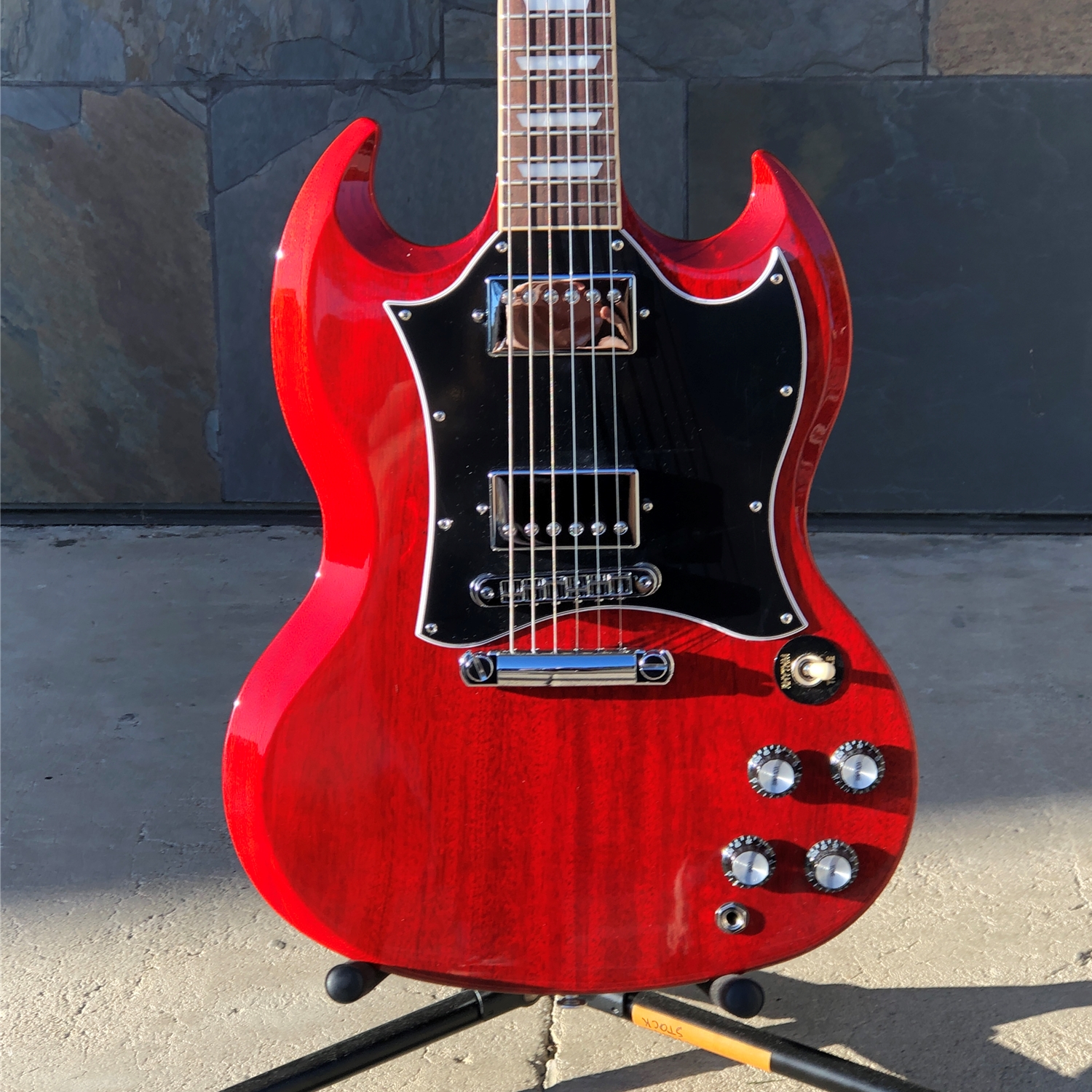 Instrumental Music - Gibson SG Standard Heritage Cherry