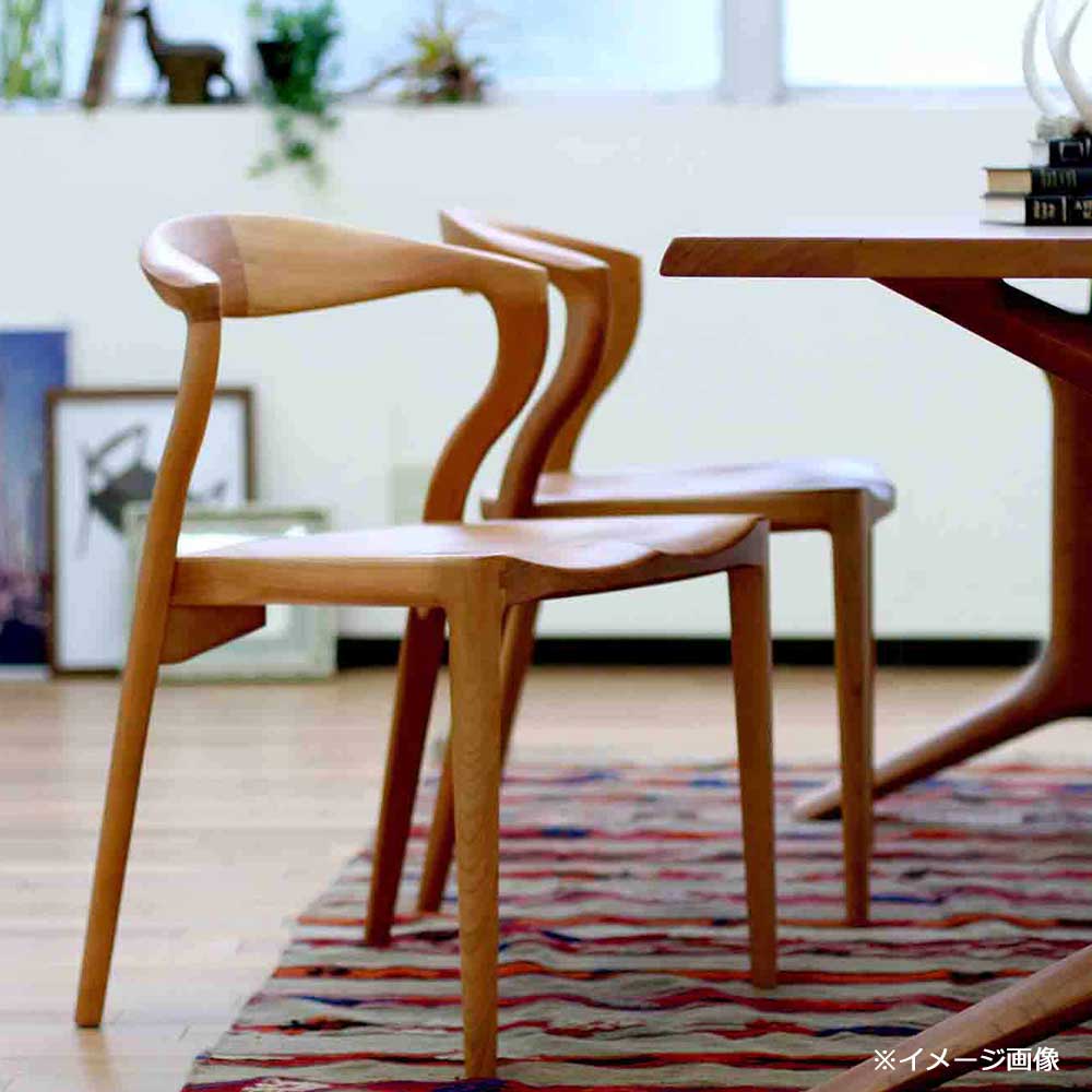 起立木工 ダイニングチェア「カムイ」チェリー材 ウレタン塗装