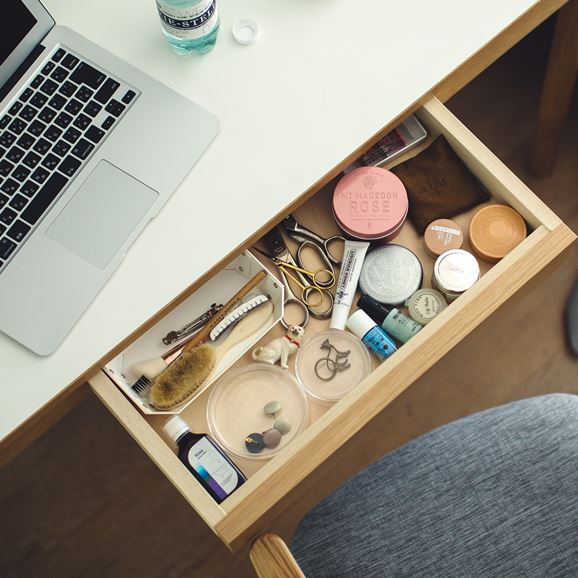 STILT TABLE 1200 White｜ダイニングテーブル｜IDEE SHOP Online