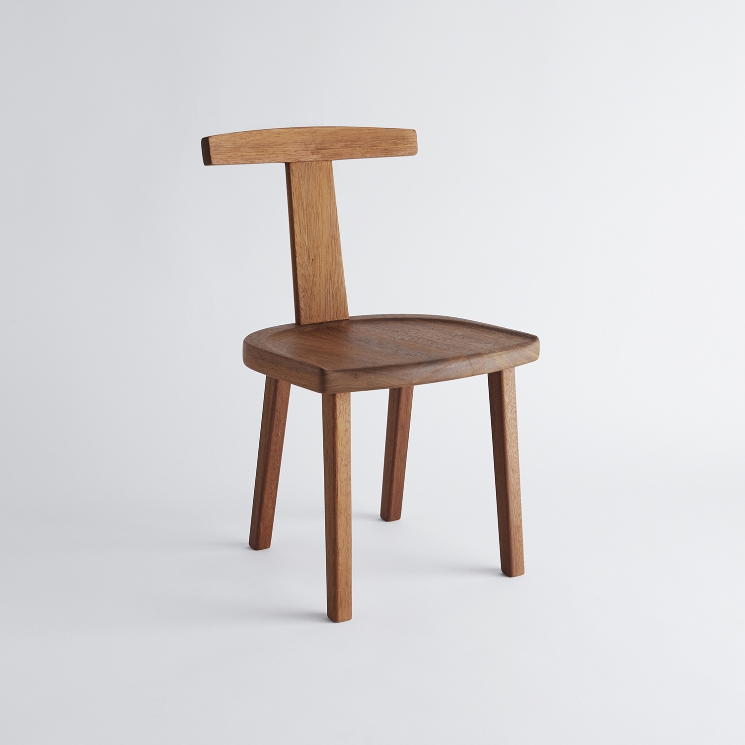 Auction #01】Olavi Hanninen / Juha chair｜EXHIBIT WORKS｜IDEE SHOP