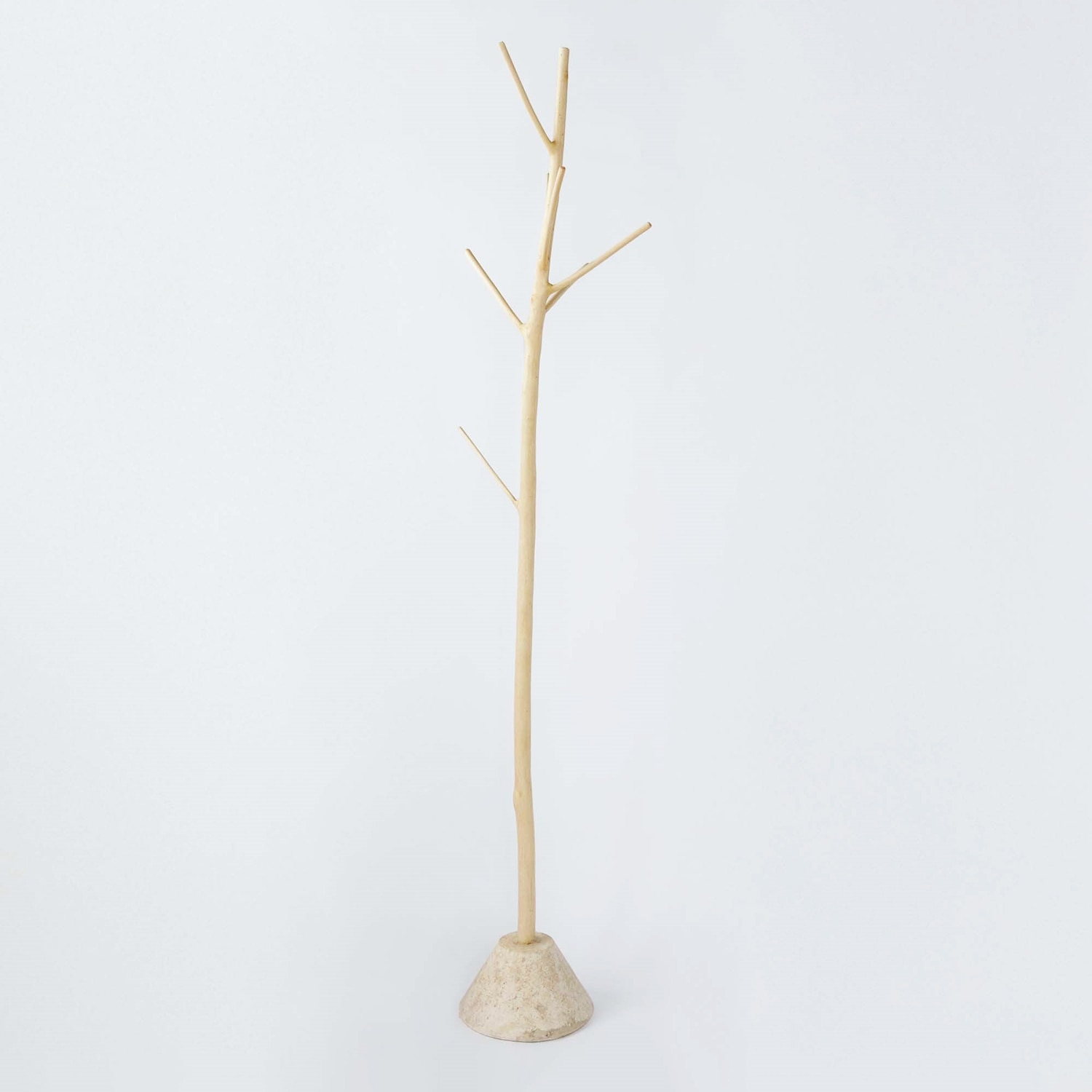 Wooden Coat Tree｜インテリアアクセサリ｜IDEE SHOP Online