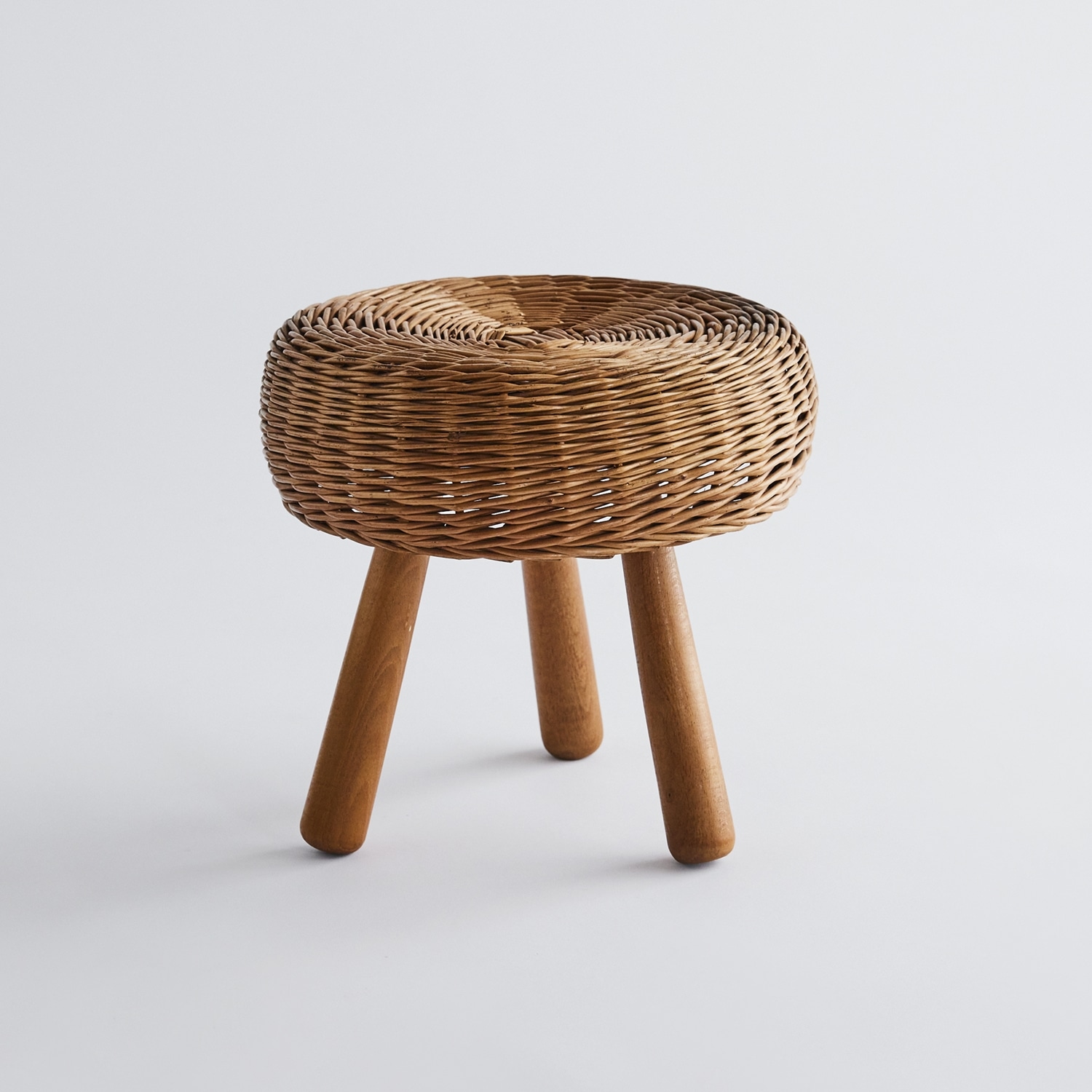 Auction #01】Tony Paul / Wicker Stool｜EXHIBIT WORKS｜IDEE SHOP Online