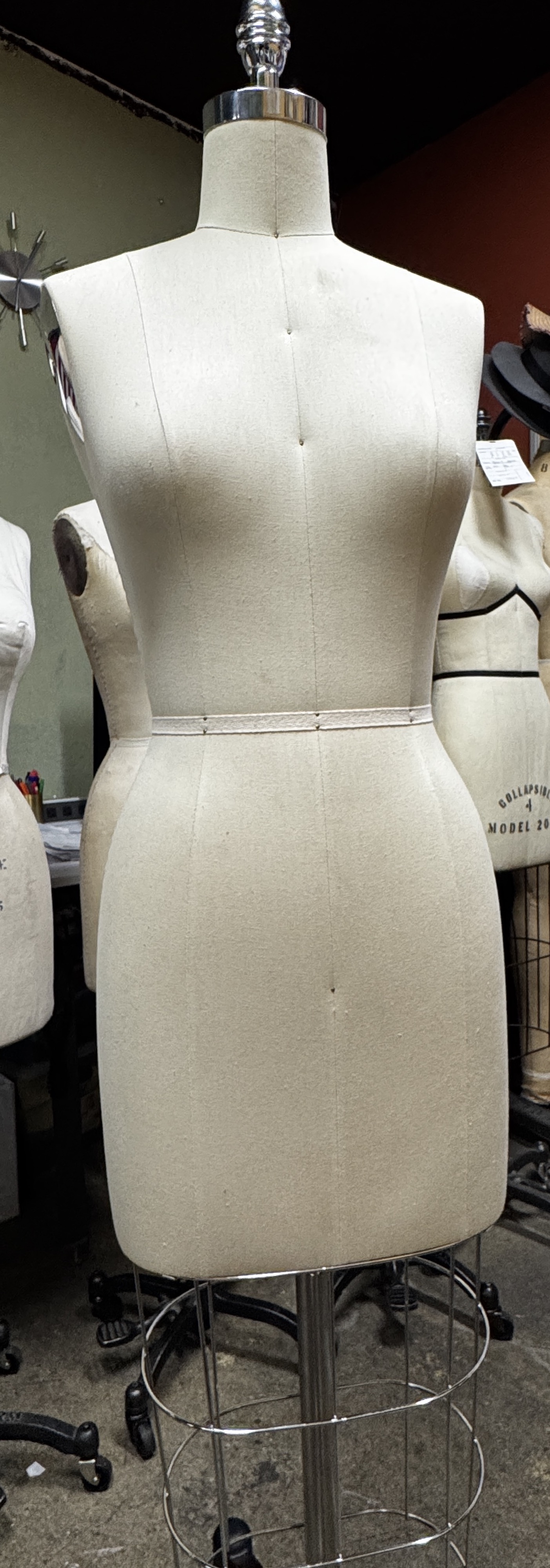 Dress Form Size 8 TAG0915-1.JPG