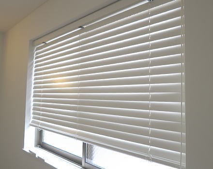 ニチベイのバンブーブラインド取付/東京都渋谷区出張見積もり