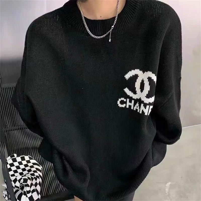 シャネル セーター ロゴ 入り プリント Chanel ニット 柔らか 丸首