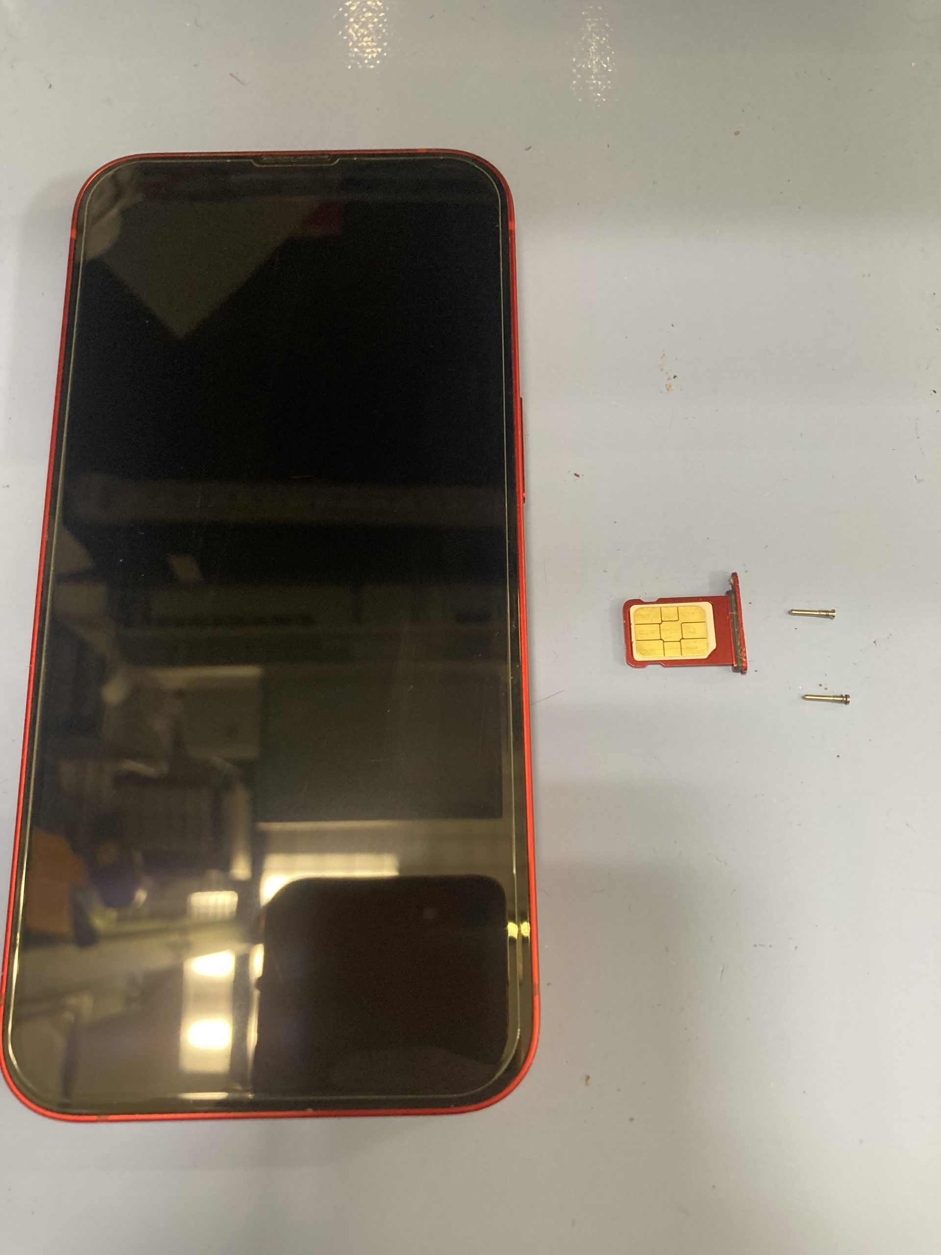 iPhone 13 フロントパネル交換修理をご紹介！ | iPhone修理アイサポ