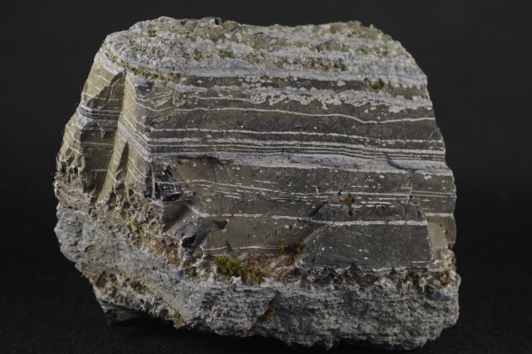 ルビーインゾイサイト原石 76g 天然石販売 名取貴石 天然石・国産