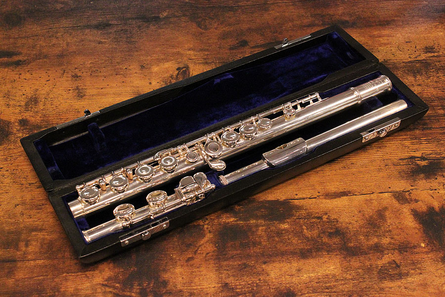 総銀製の名器、三響・Artist #今週の逸品 | イシバシ楽器スタッフブログ