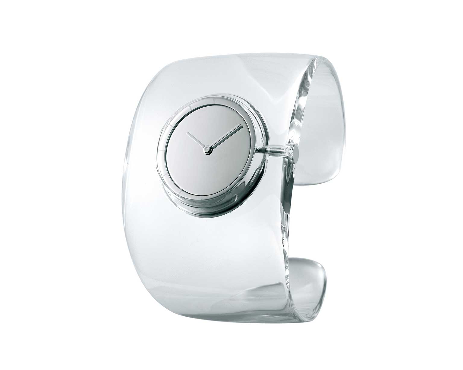 The new “O-Bold” model designed by Tokujin Yoshioka will be