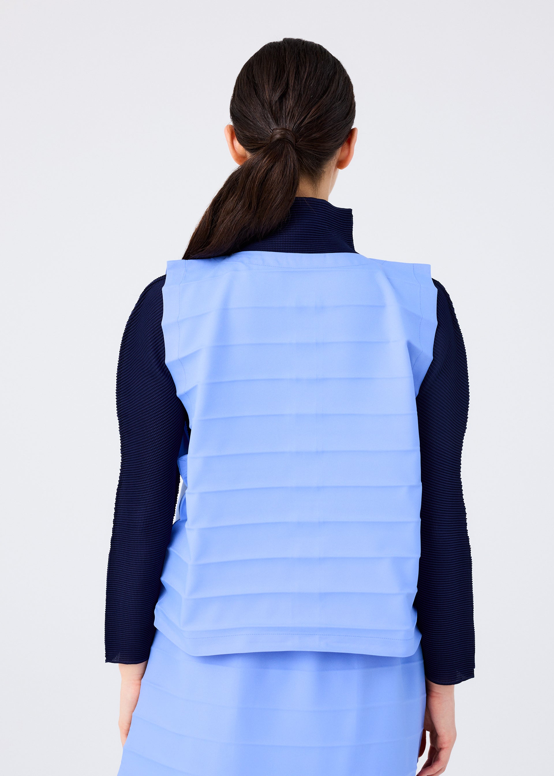 RIPPLE PLEATS – isseymiyake.com
