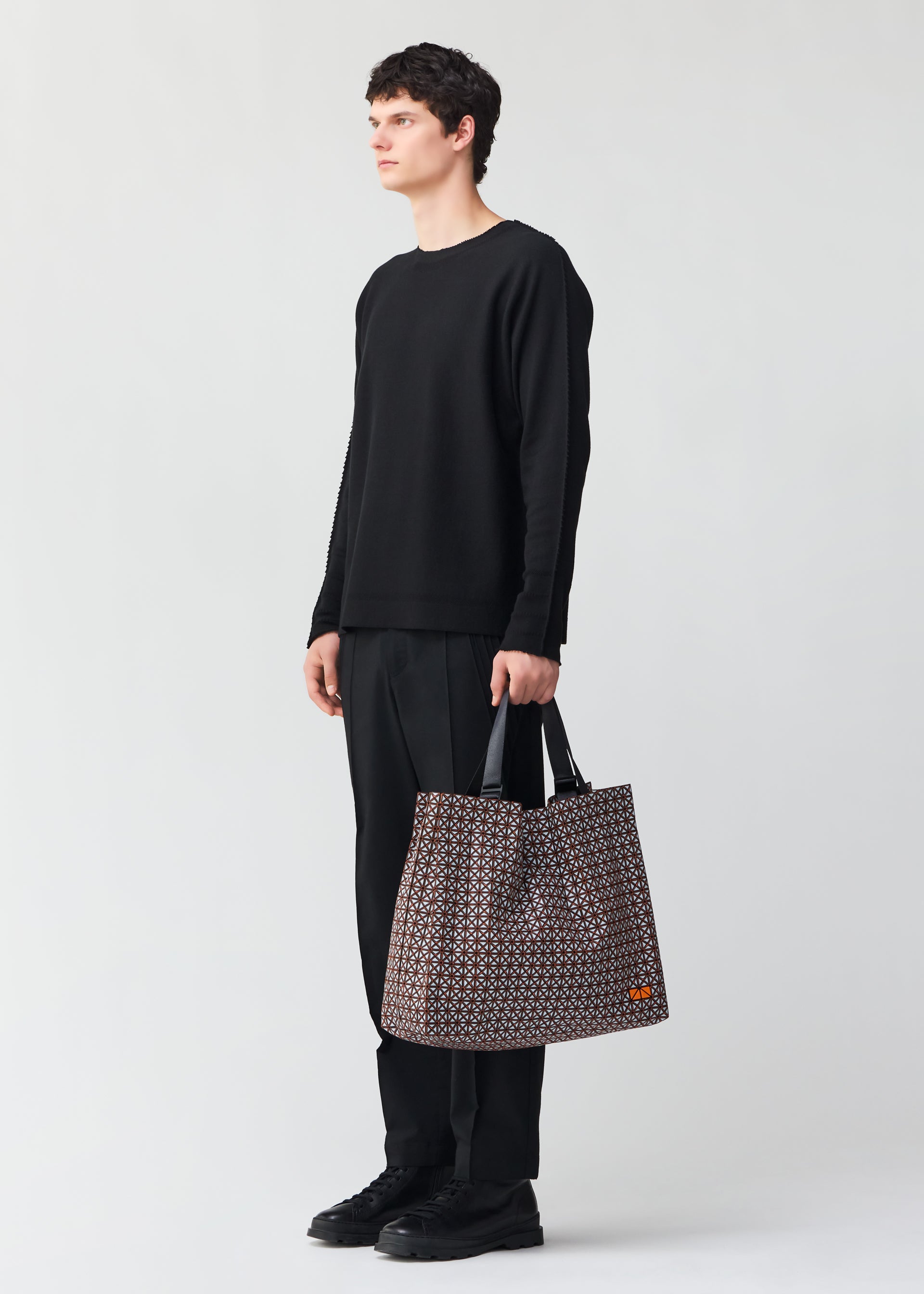 isseymiyake× コラボトートバッグ ダークグレー isseymiyake× コラボ