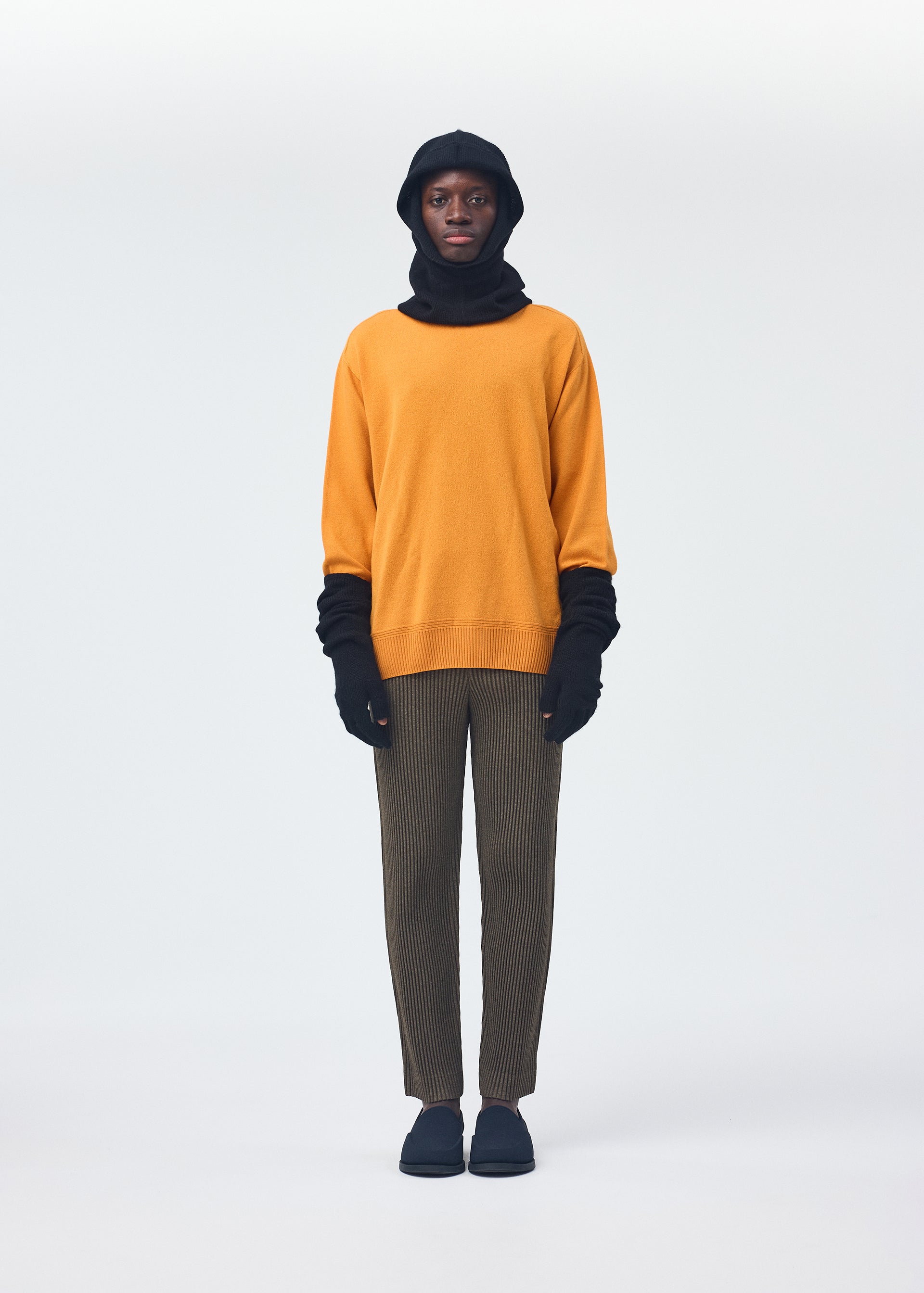 CASHMERE WINTER GEAR – isseymiyake.com