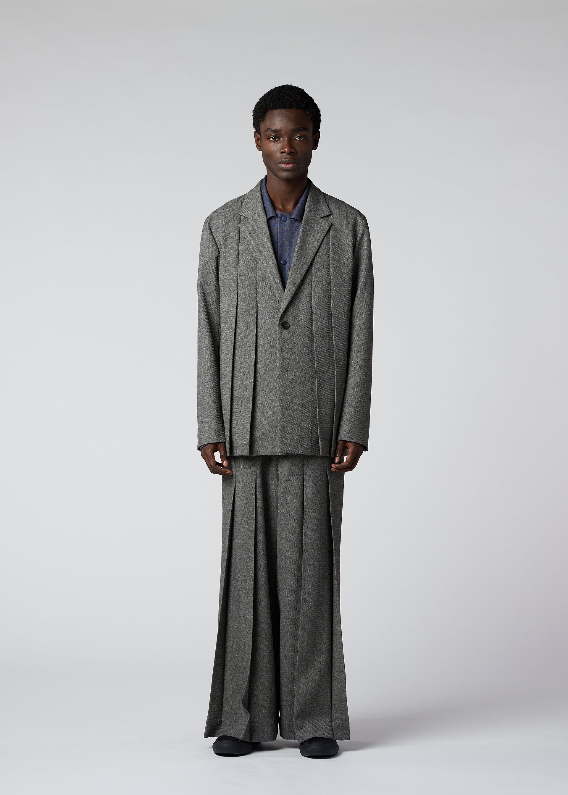 WOOL LIKE TWEED – isseymiyake.com