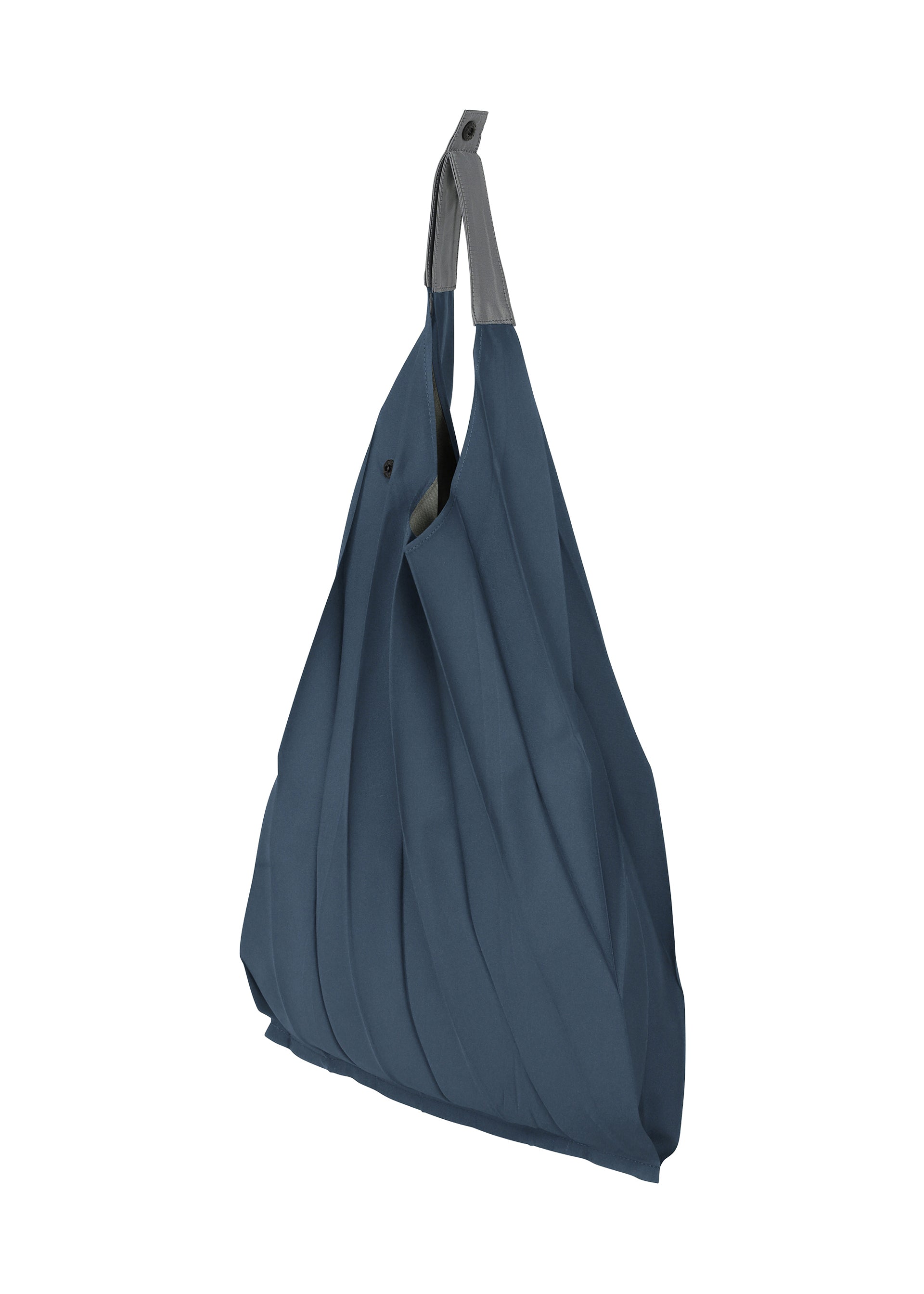 GURU GURU – isseymiyake.com