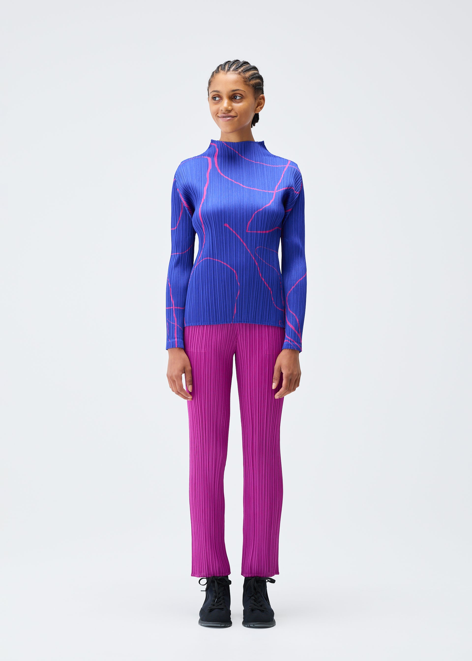 ウィメンズ – Page 2 – isseymiyake.com