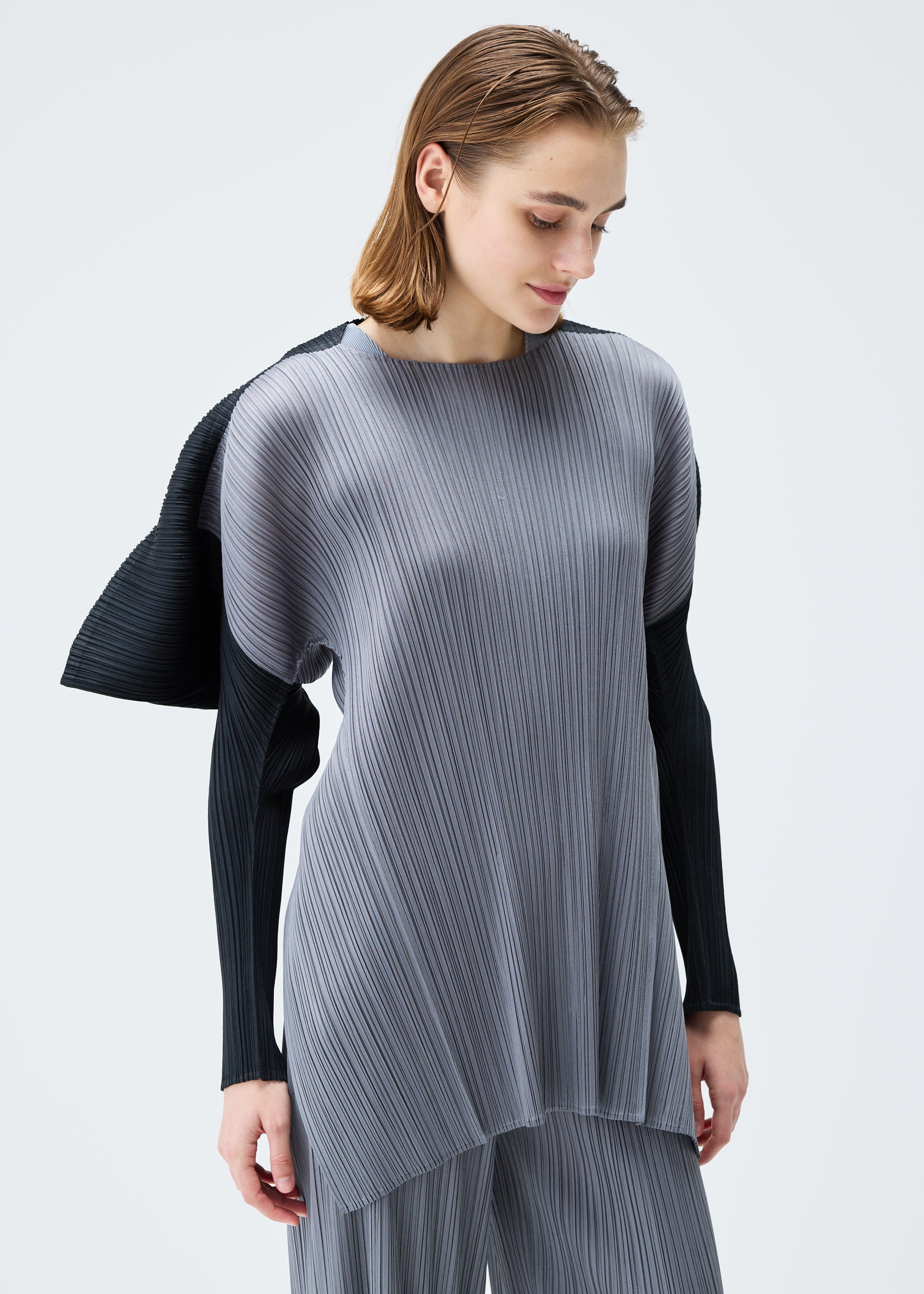 SQUARE – isseymiyake.com