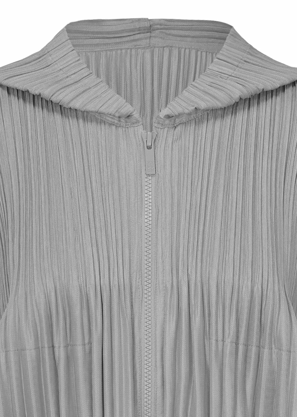 FLUFFY BASICS – isseymiyake.com