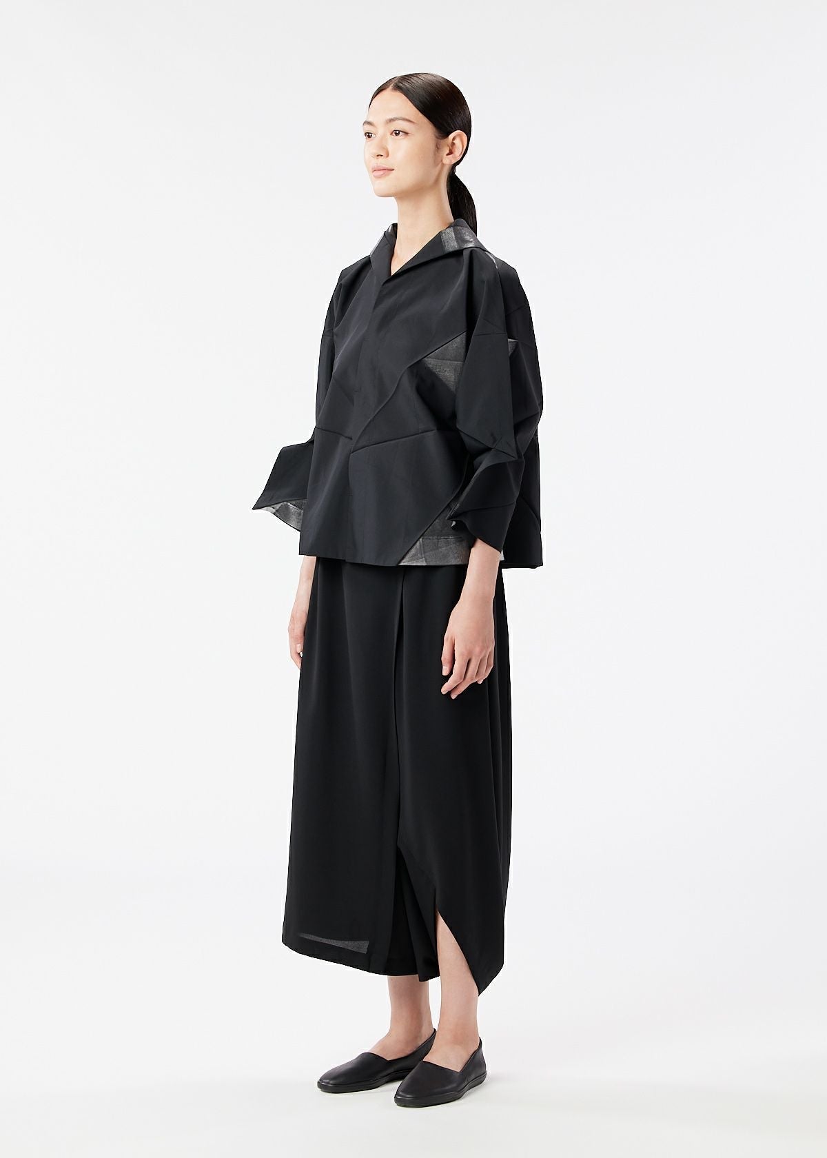 132 5. STANDARD – isseymiyake.com