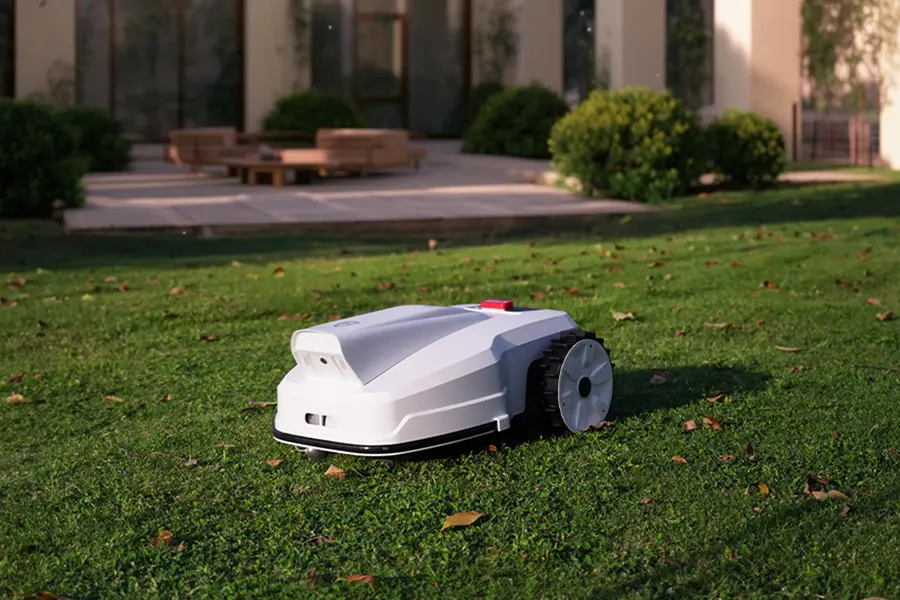 FJDロボット芝刈機FV2000 - 株式会社岩佐商会