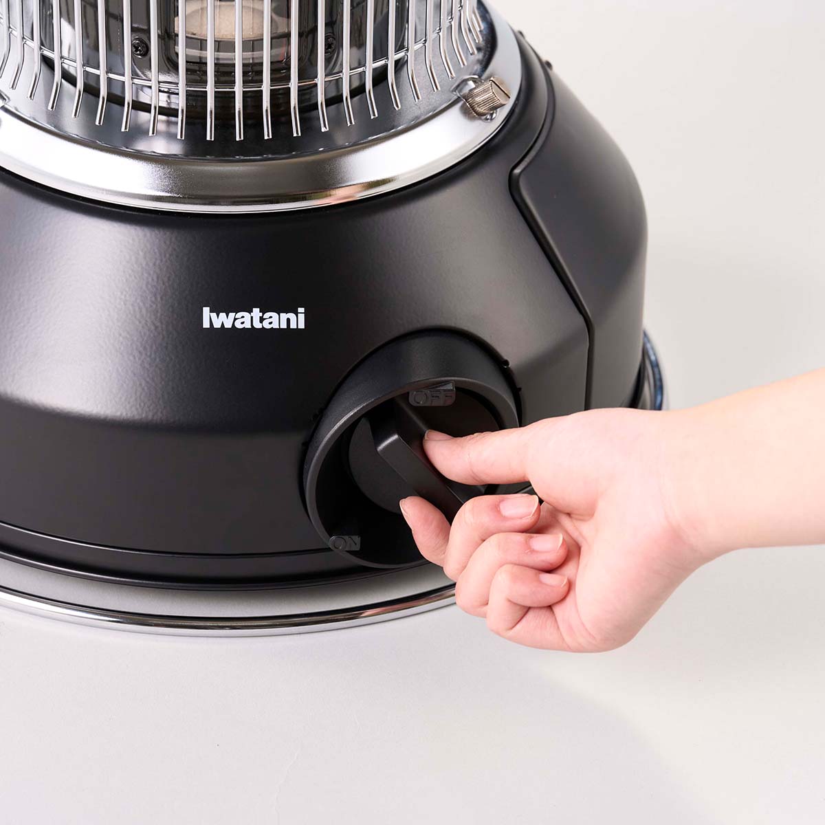 イワタニの公式オンラインショップ｜カセットガスストーブ マル暖